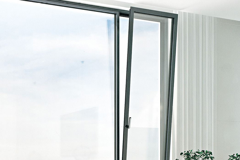 95系列双内开窗